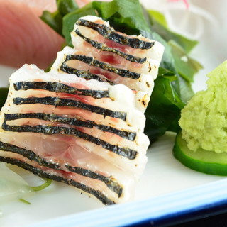 特選・舟盛り定食をはじめ海鮮をお楽しみください。