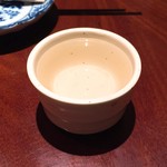 七代目 寅 - 熱燗はシンプルなお猪口