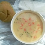 スープスープ - ｢クラムチャウダー｣と｢パン｣
