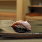 日本橋蛎殻町 すぎた - 【握り】鰹の大トロ