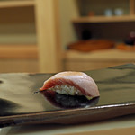 日本橋蛎殻町 すぎた - 【握り】鰹の大トロ