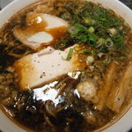 鶏ブラック（正面から）