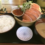 タカマル鮮魚店  - 