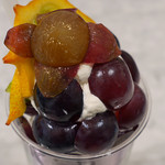 エル・カフェ・ギンザ・シックス - 巨峰 スムージーボンボン