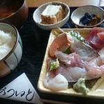 Mitsuito - 刺身定食