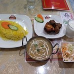 パキスタン・アラビアン・インド料理 デラ - DERA MEAL (プレーンビリヤニ・チキンマクニ)
