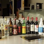 sumibiyakinikuhorumommarumi - アサヒスーパードライ、各種焼酎、日本酒、ワイン、カクテル、マッコリ等バラエティ豊かに取り揃えております。