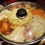 Koriandainingu Richouen - プデチゲ鍋