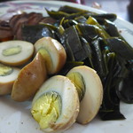 老邵小籠包 - 滷味小菜盛り合わせ(TWD100)