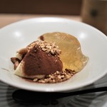 虎白 - デザート　マスカルポーネ　焼アーモンド　ブランデー寒天