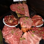 神田焼肉 俺の肉 - 肉盛り合わせ