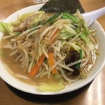 椿ラーメンショップ - 野菜たっぷりラーメン