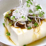 蛍 - 郡上味噌奴、塩辛いお味噌が豆腐に良く合います