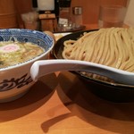 六厘舎 - つけ麺大盛