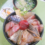 小田原　地魚漬丼