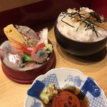 ミニまかない丼 800円