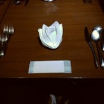 euro dining claret - 【2017.12.23(土)】テーブル席にあるおしぼりと