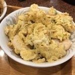 台湾客家料理 新竹 - 日替わり定食のオカズその2、エビ玉