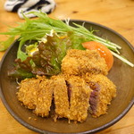 じじばば木馬亭 - 鹿もも肉のカツレツ　京胡麻ぞえ