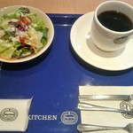神戸屋キッチン - セットのサラダ＆ドリンク