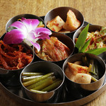 Mizuhama kimchi platter