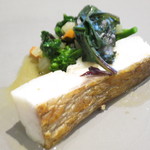 recte - 高温で一気に火入れした今治産真鯛のポアレ　川内人参と彩り野菜のブレゼ