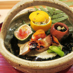 ぎをん 福志 - 5.八寸:京菊菜とレンコンの白和え/京丹波黒豆/イカもみじ和え明太子ゆず風味 /車海老とウニ/真魚鰹の香味焼き/ちしゃとう