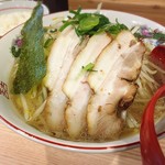 拉麺大公 - 3枚チャーシュー コク塩