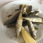 レストラン ラ・マーレ - 小ざかなの丸ごとフライです。