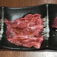 熟成ホルモン・山形牛 炭火焼肉 牛語 - 