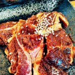 ジンギスカン 羊羊 八王子本店 - 漬けラム170gセット(野菜焼き、ライス2杯無料、味噌汁、キムチ付き)¥1200