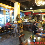 丸角 - 店内雰囲気