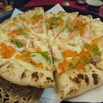 Bouchiyo - 鮭とイクラのピザ