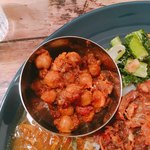 スパイスカレー モクロミ - チャナマサラ(辛いひよこ豆のカレー)