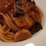 OSTERIA AL CORALLO - 自家製ボロネーゼソースは、ポルチーニ茸やトリュフオイル入りで芳醇な香りがたまらない！