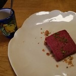 OSTERIA AL CORALLO - サービスでいただいた、爽やかな酸味のカシスのセミフレッド