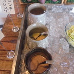 にぐるまやダイニング - サラダバー（食べまわし禁止！）