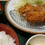 Tonkatsu Ise - 意外とボリュームあります