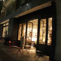 パリアッチョ 丸の内仲通り店 - 夜の外観