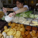 洪董滷味 - 豬血糕、美味しいわよ！