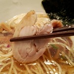 Homemade Ramen 麦苗 - チャーシュー　リフト！