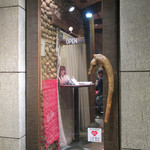 OSTERIA dieci - エントランス