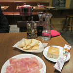 OSTERIA dieci - トルタ・フリッタ