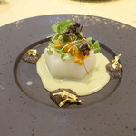 トゥ・ラ・ジョア - 鱈のムースが詰まったカブのファルシー