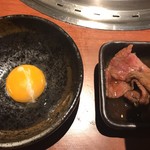 蕃 YORONIKU - ザブトンのすき焼き