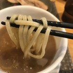 中華蕎麦 生る - 麺　リフト