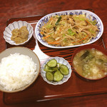 ひより屋 - 野菜炒め定食