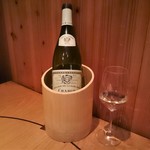 じどりや 穏座 - Louis Jadot Chablis Cellier de la Sabliere 2015(仏)