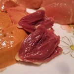 お造り　淡海地鶏 雌　ハツ