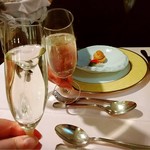 レストラン シェ・オカ - ノンアルコールシャンパンで乾杯！